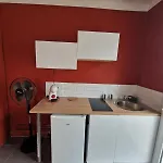 L'oree Des Pins Apartment