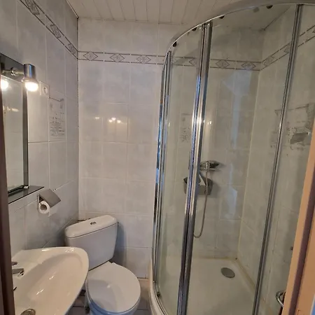 L'oree Des Pins Apartament *